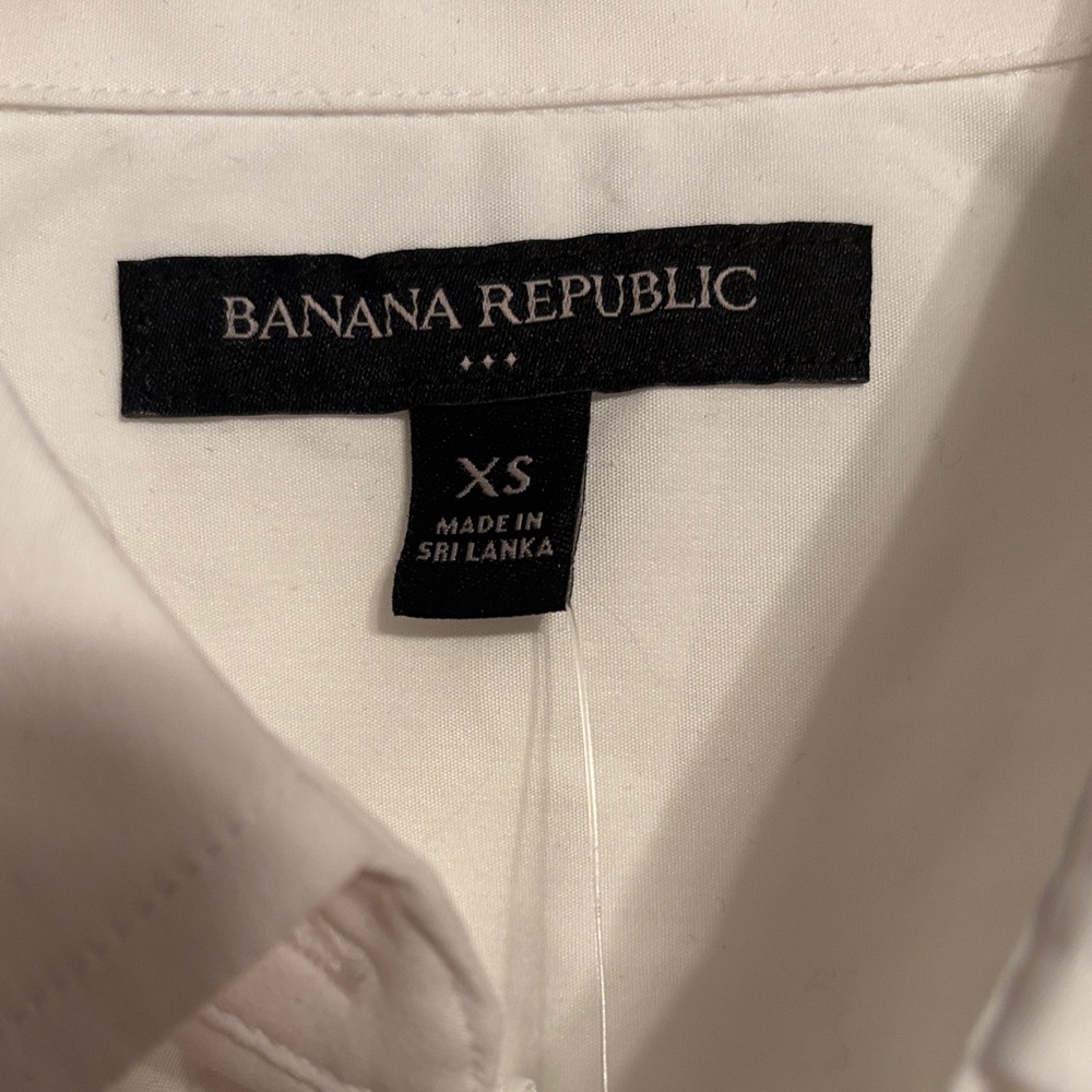 Banana Republic classic poplin white button down shirt size XS NWT - Picture 2 of 9